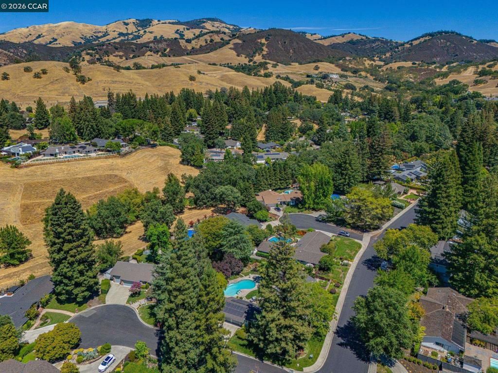 Image 57 of property listing at 1023 White Gate Rd, Alamo, CA 94507