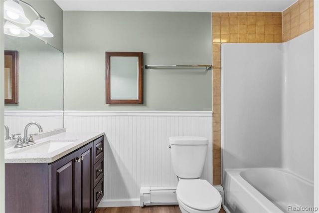 7313 River Road, Flushing, MI 48433