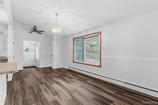 7313 River Road, Flushing, MI 48433