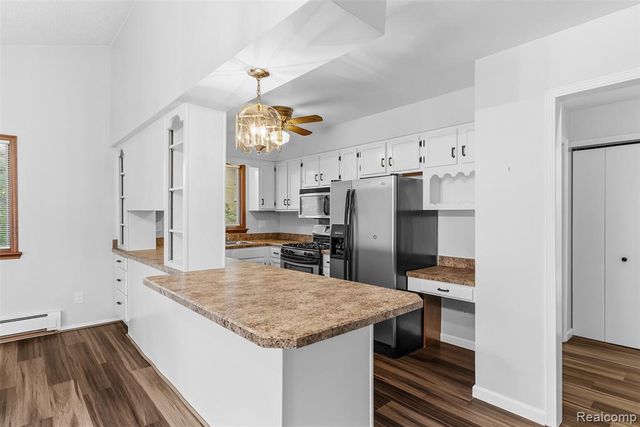 7313 River Road, Flushing, MI 48433
