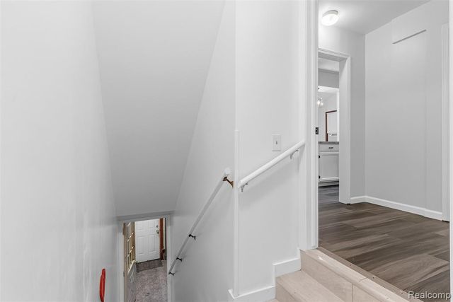 7313 River Road, Flushing, MI 48433