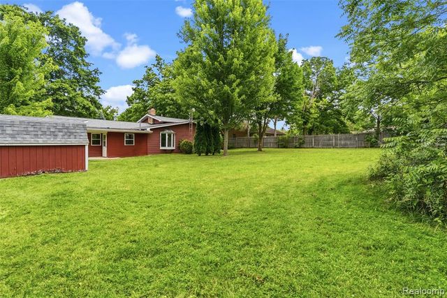 7313 River Road, Flushing, MI 48433