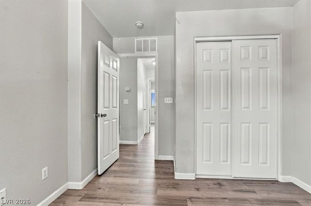 5185 Starter Avenue, Las Vegas, NV 89156