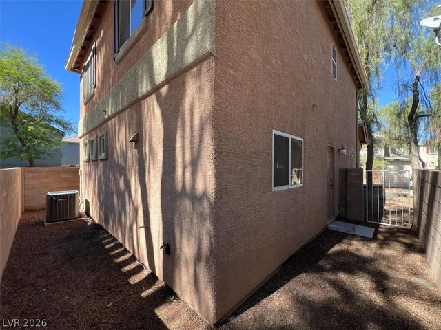 5185 Starter Avenue, Las Vegas, NV 89156