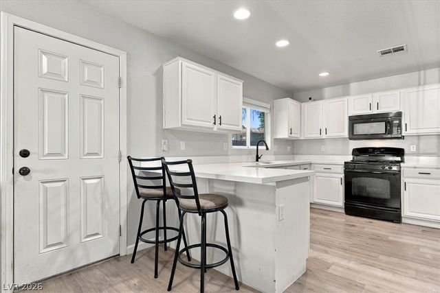 5185 Starter Avenue, Las Vegas, NV 89156