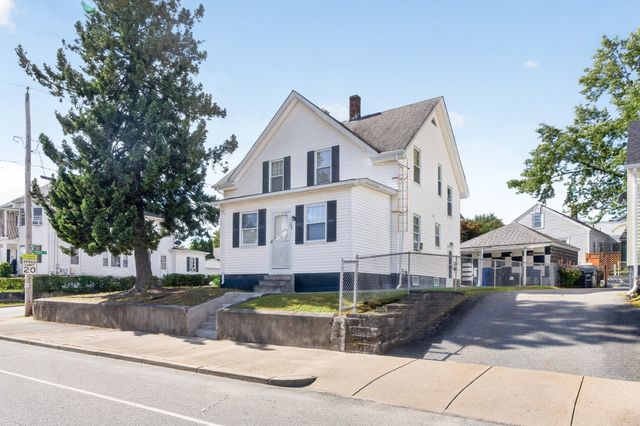 296 Power Rd, Pawtucket, RI 02860