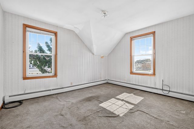 296 Power Rd, Pawtucket, RI 02860