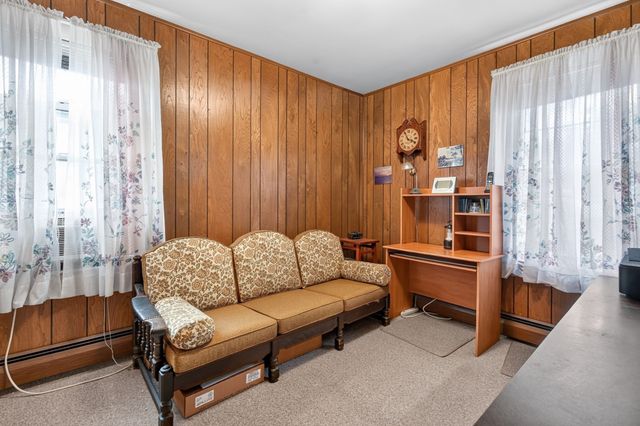 296 Power Rd, Pawtucket, RI 02860