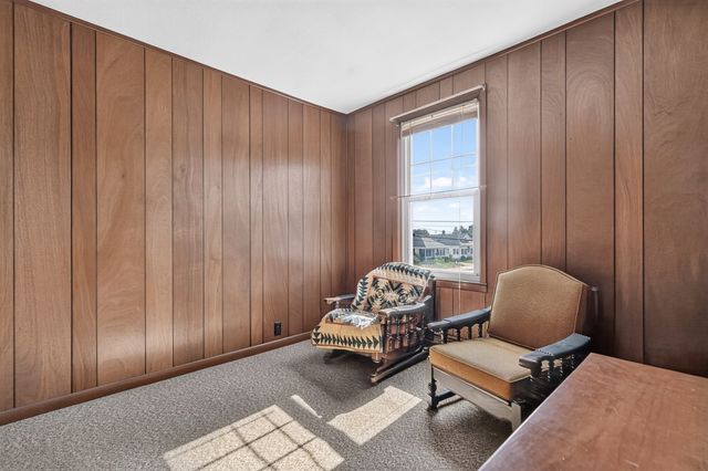 296 Power Rd, Pawtucket, RI 02860