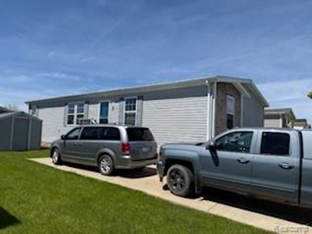 9885 Bellcrest Boulevard, Fenton, MI 48430