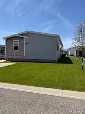 9885 Bellcrest Boulevard, Fenton, MI 48430