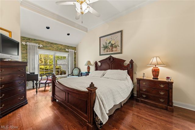 26 Haskell Drive, Bratenahl, OH 44108