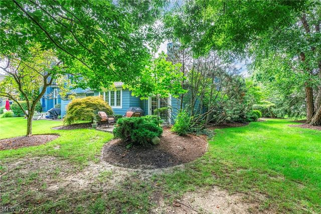 26 Haskell Drive, Bratenahl, OH 44108
