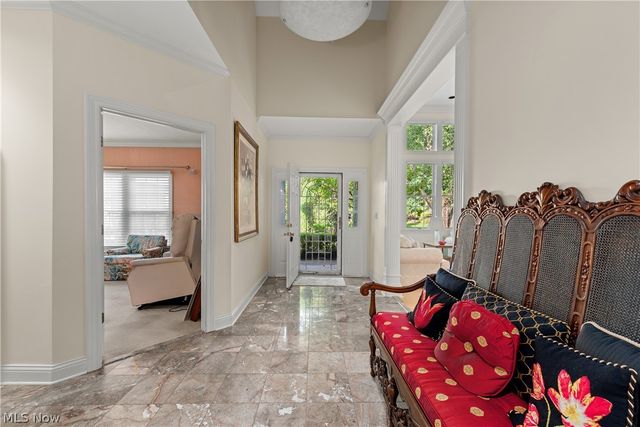 26 Haskell Drive, Bratenahl, OH 44108