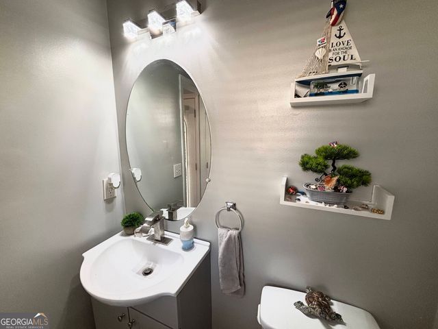 10769 James Drive, Jonesboro, GA 30238