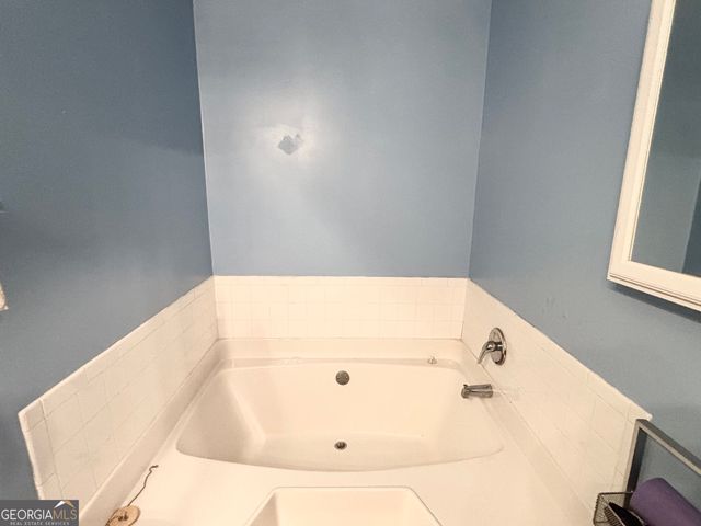 10769 James Drive, Jonesboro, GA 30238