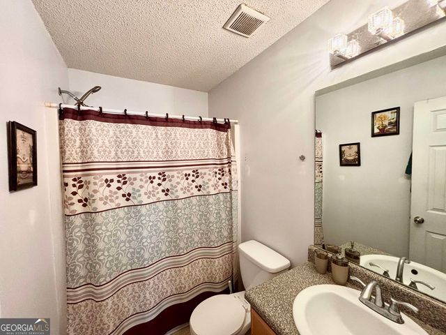 10769 James Drive, Jonesboro, GA 30238