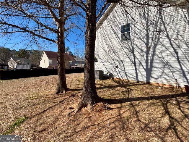 10769 James Drive, Jonesboro, GA 30238