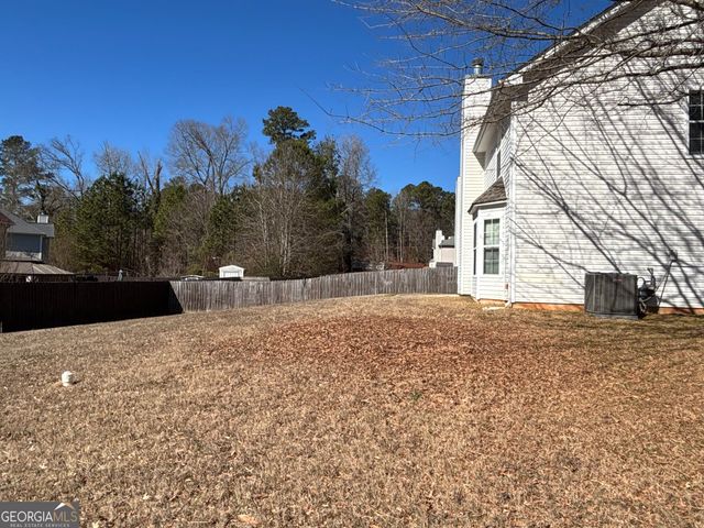 10769 James Drive, Jonesboro, GA 30238