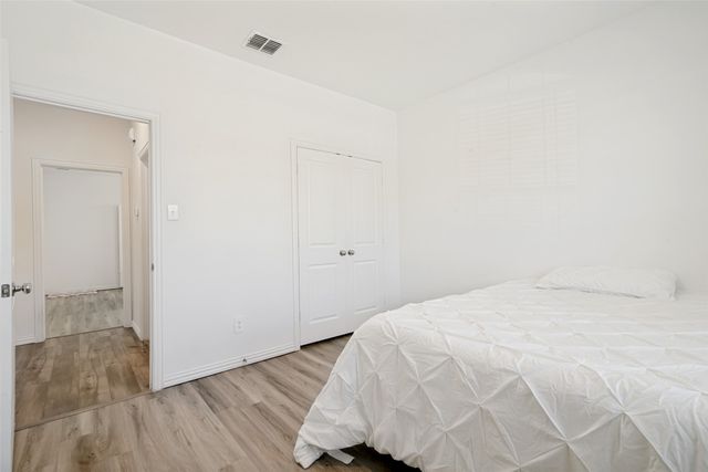 2911 S Griffin Lane, Forney, TX 75126