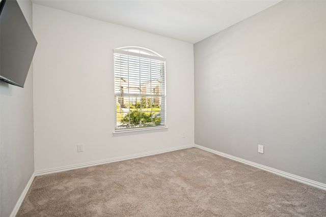 2911 S Griffin Lane, Forney, TX 75126