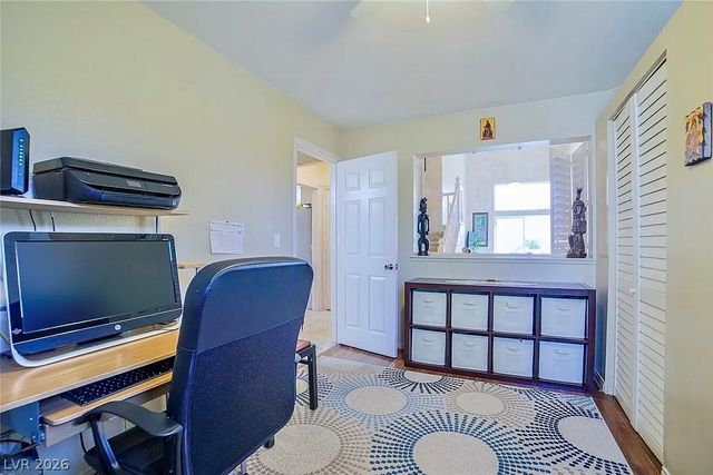 9821 Virginia Woods Circle, Las Vegas, NV 89117