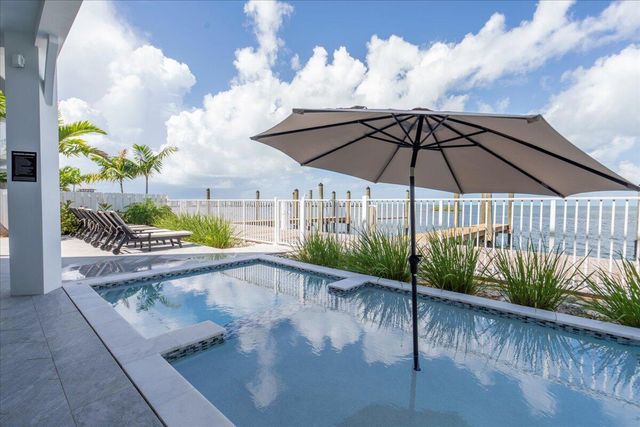 810 39Th Street Gulf, Marathon, FL 33050