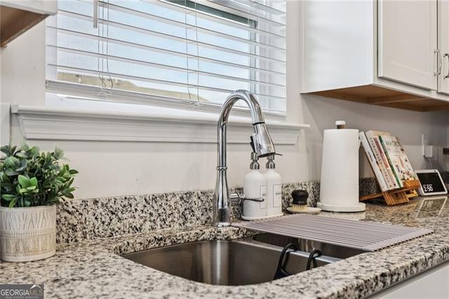 511 Ryan Court, Ball Ground, GA 30107