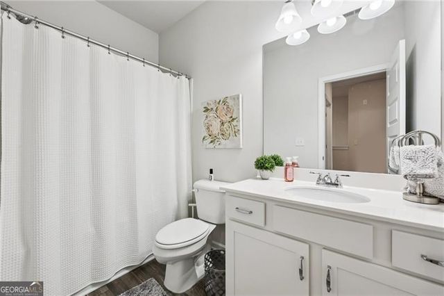 511 Ryan Court, Ball Ground, GA 30107