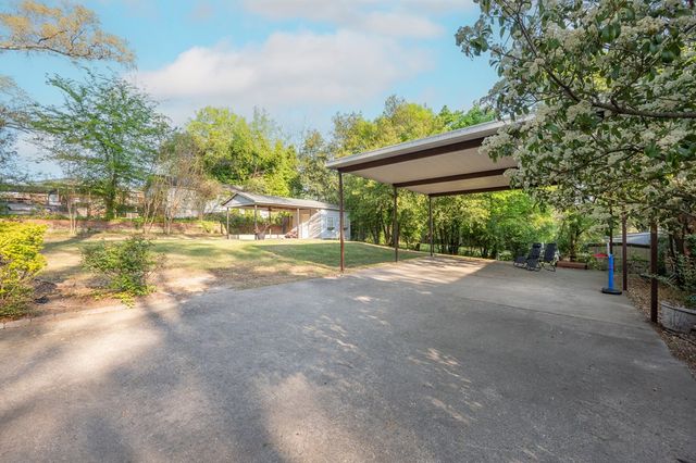 3901 Howard Avenue, Columbus, GA 31904