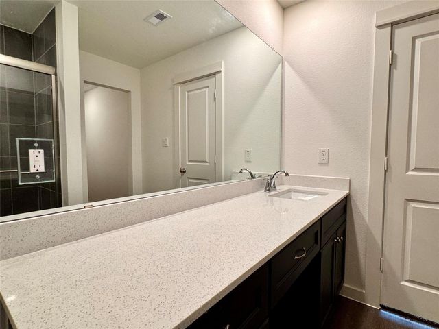 106 Road 51030, Cleveland, TX 77327