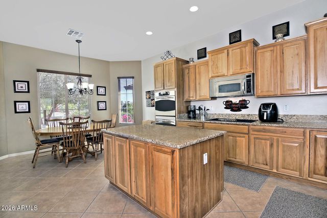 3826 N MONUMENT Drive, Florence, AZ 85132