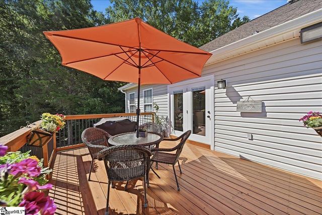 24 Carriage Drive, Greer, SC 29651