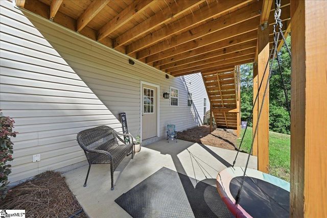 24 Carriage Drive, Greer, SC 29651