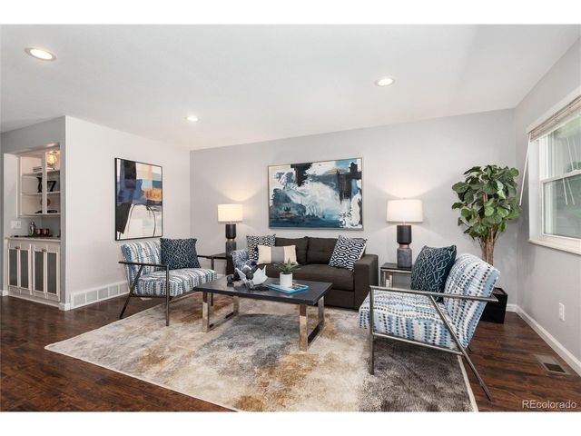 8074 S Trinchera Peak, Littleton, CO 80127