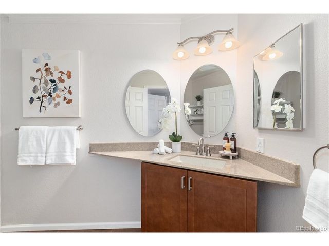 8074 S Trinchera Peak, Littleton, CO 80127