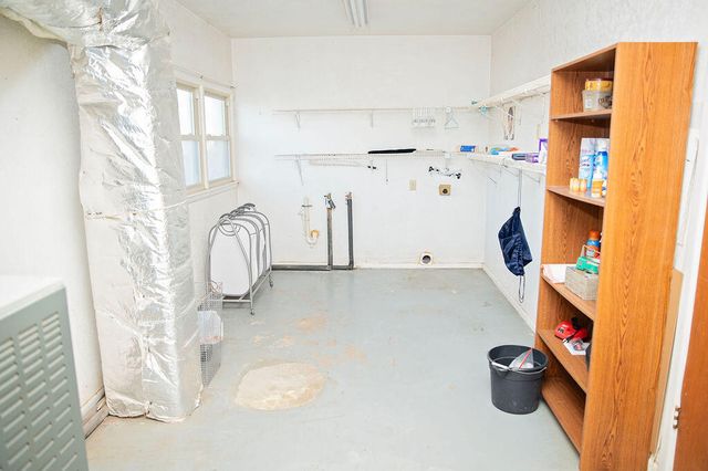 1201 N Avenue F, Denver City, TX 79323