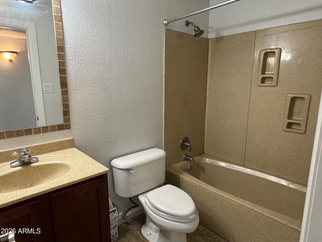 451 E MCKINLEY Street, Tempe, AZ 85288