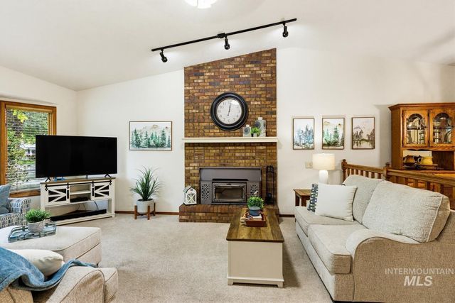 2975 E Autumn Way, Meridian, ID 83642