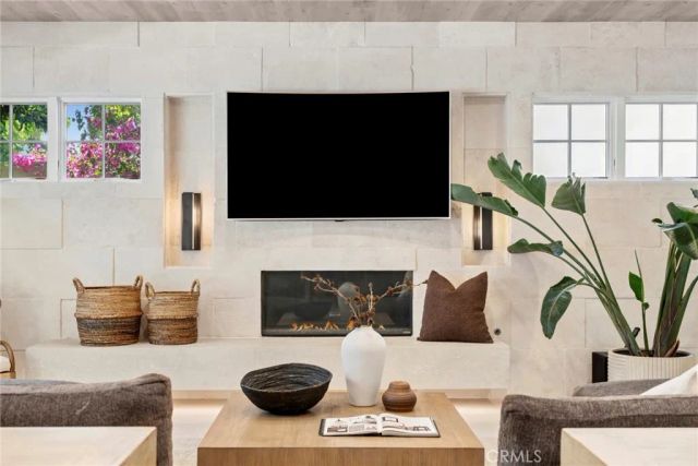 2007 Port Provence Pl, Newport Beach, CA 92660