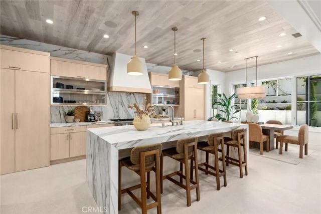 2007 Port Provence Pl, Newport Beach, CA 92660