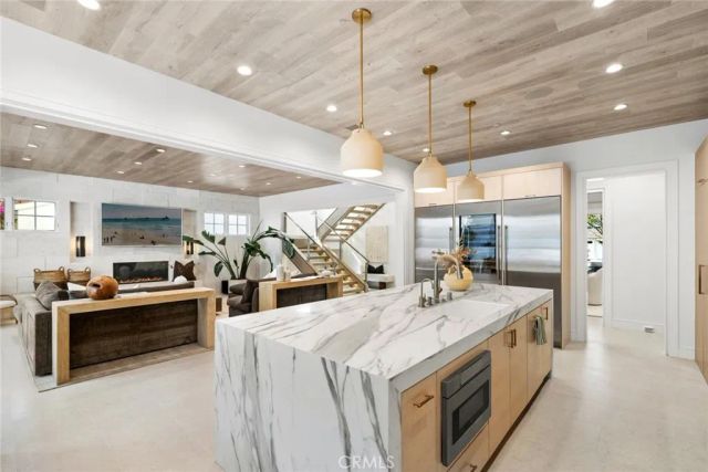 2007 Port Provence Pl, Newport Beach, CA 92660