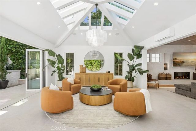 2007 Port Provence Pl, Newport Beach, CA 92660