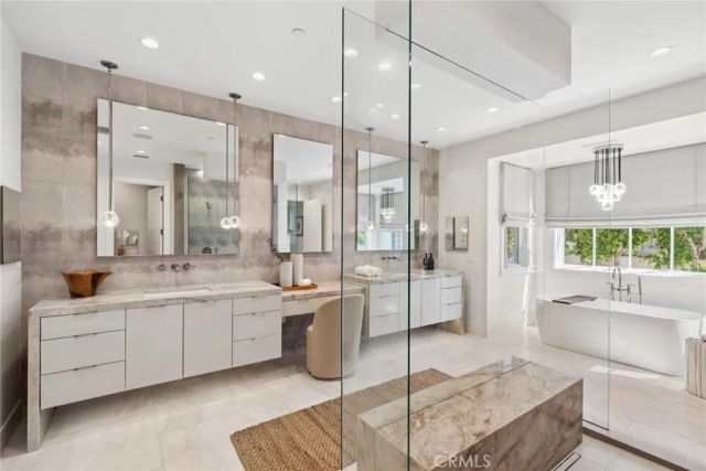 2007 Port Provence Pl, Newport Beach, CA 92660