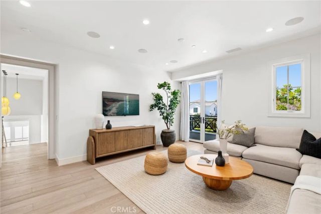 2007 Port Provence Pl, Newport Beach, CA 92660
