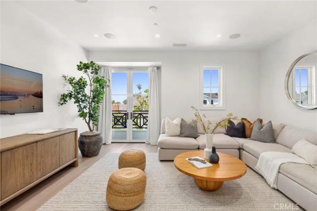 2007 Port Provence Pl, Newport Beach, CA 92660