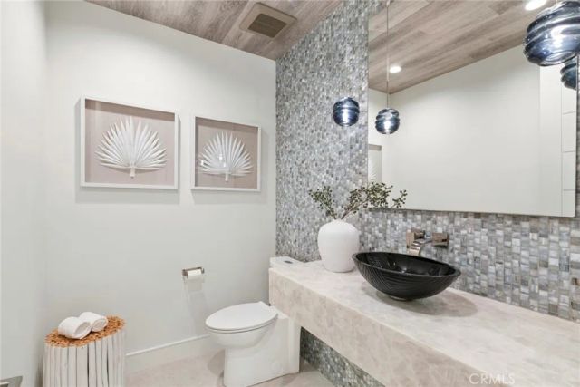 2007 Port Provence Pl, Newport Beach, CA 92660