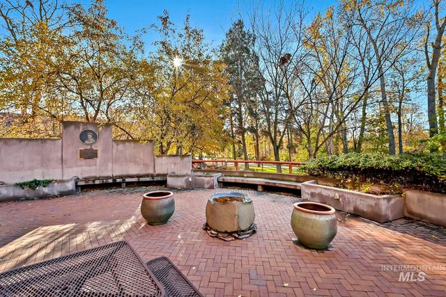 815 E Park Blvd For Lease, Boise, ID 83712