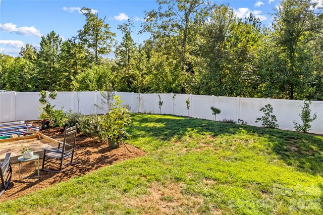 117 Candlelight Way, Mooresville, NC 28115
