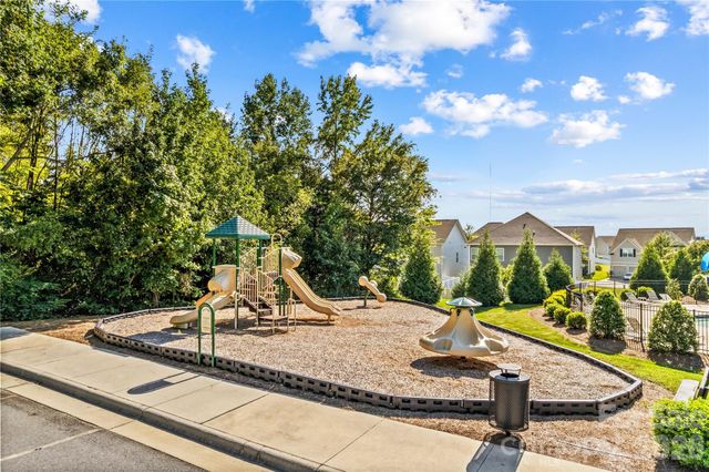 117 Candlelight Way, Mooresville, NC 28115